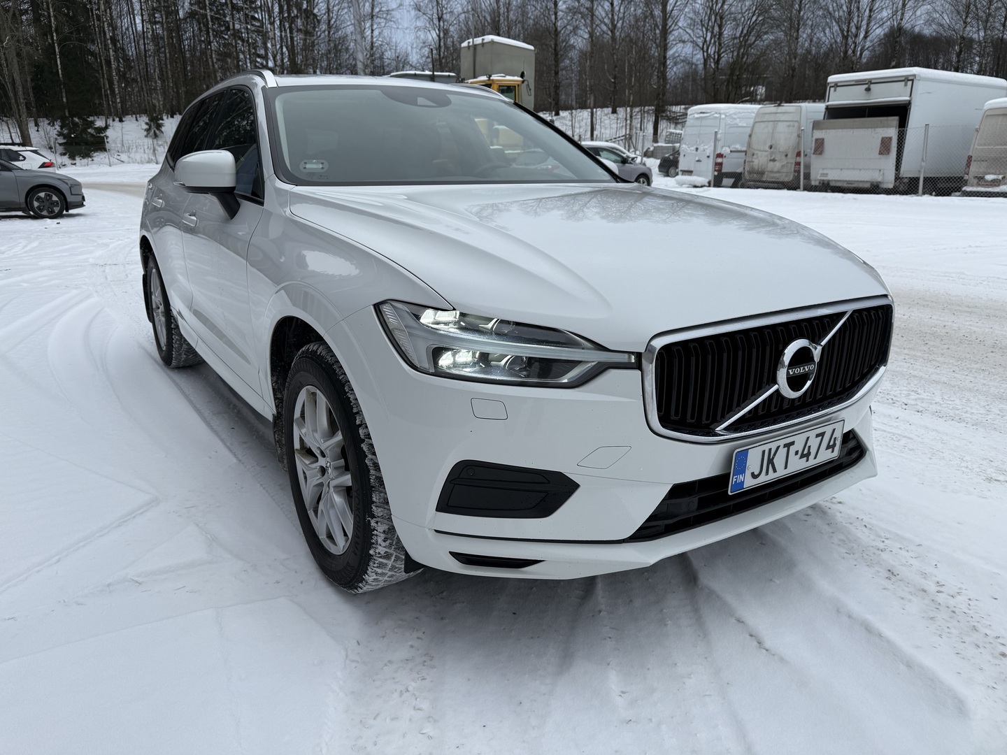 VOLVO XC60 2018