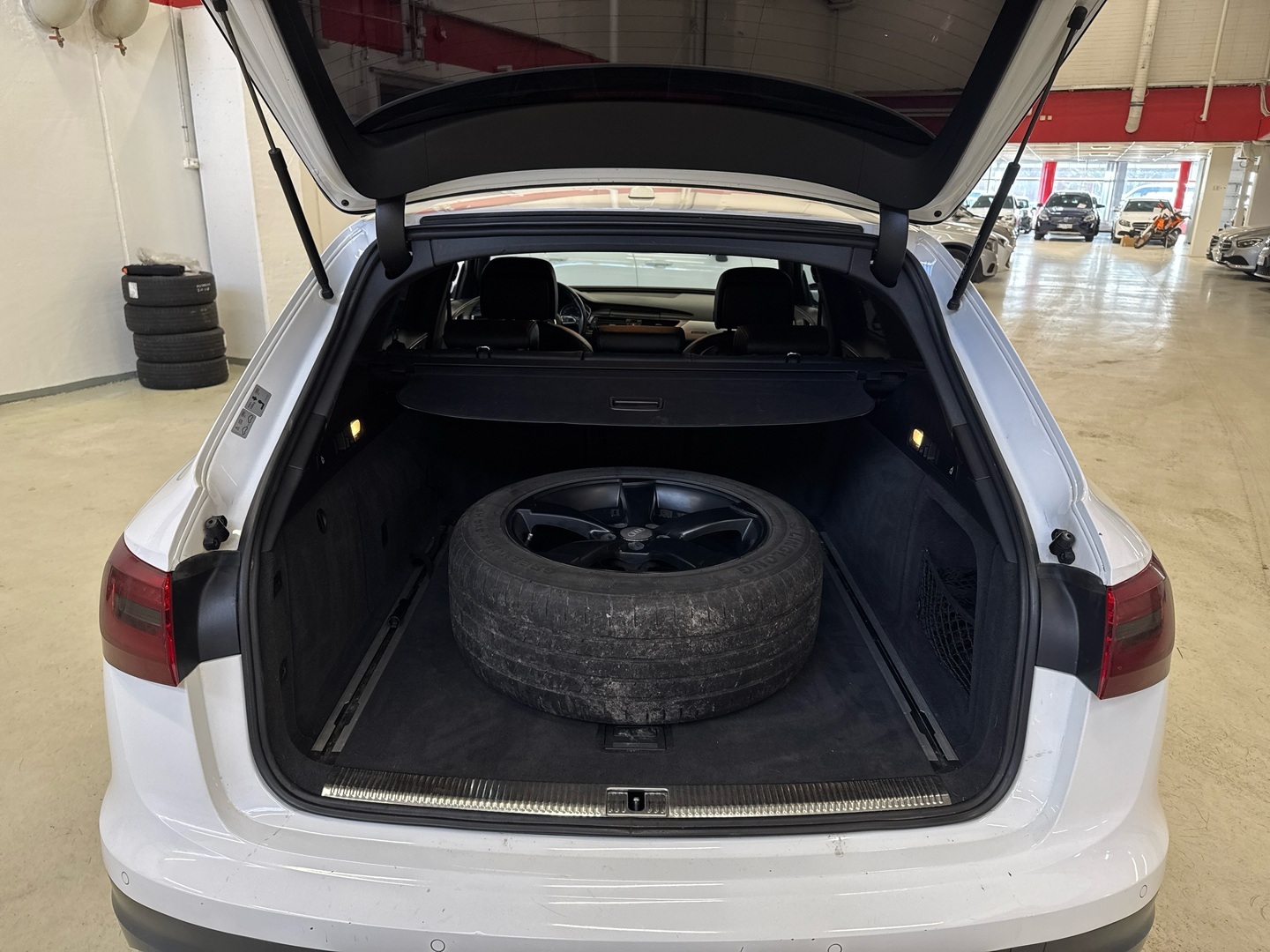 AUDI A6 allroad quattro 2014