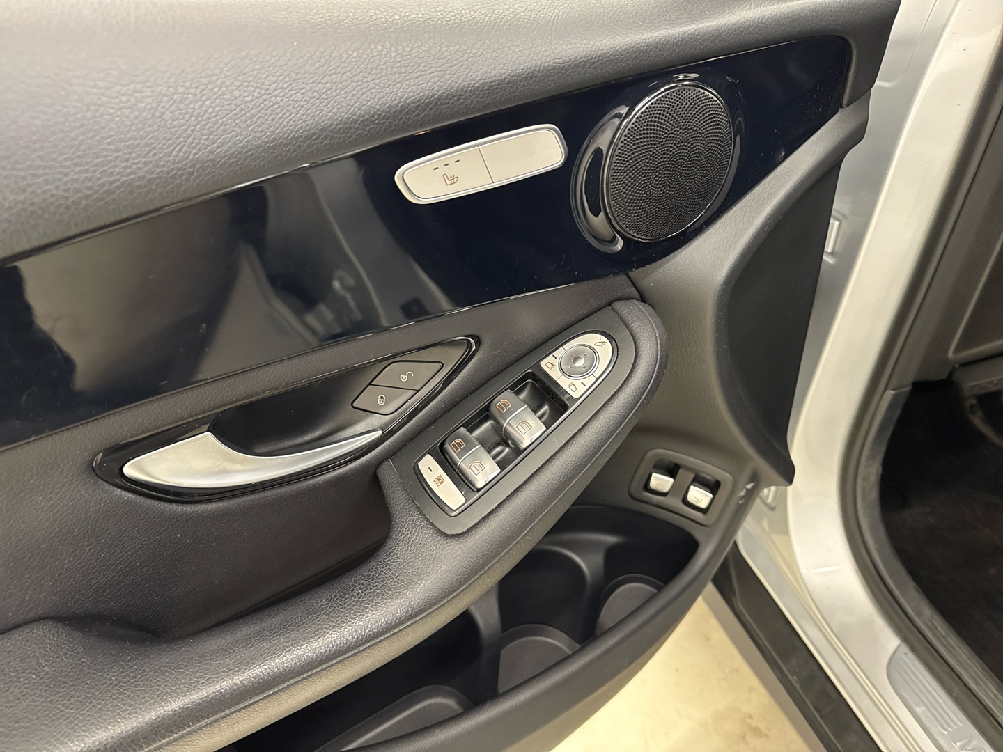 MERCEDES-BENZ GLC 2018