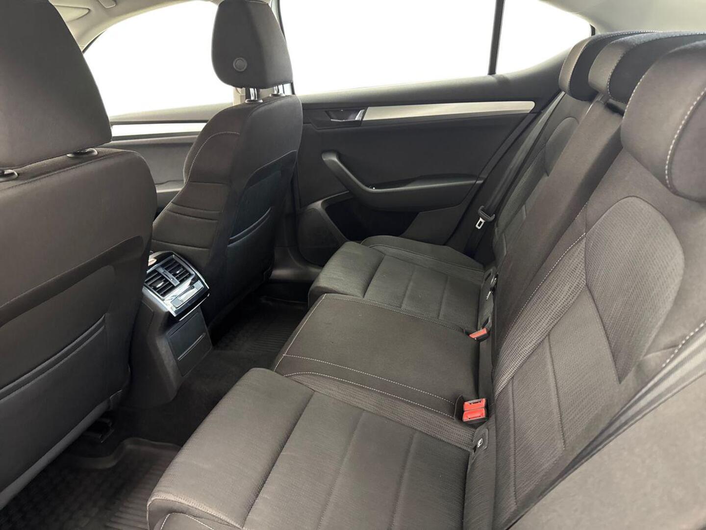SKODA Superb 2018
