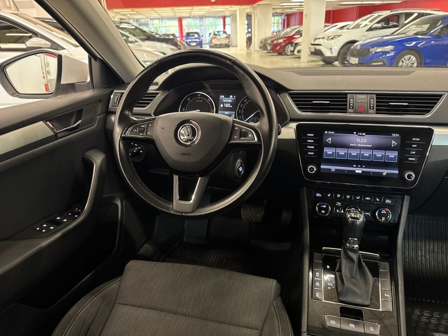SKODA Superb 2018