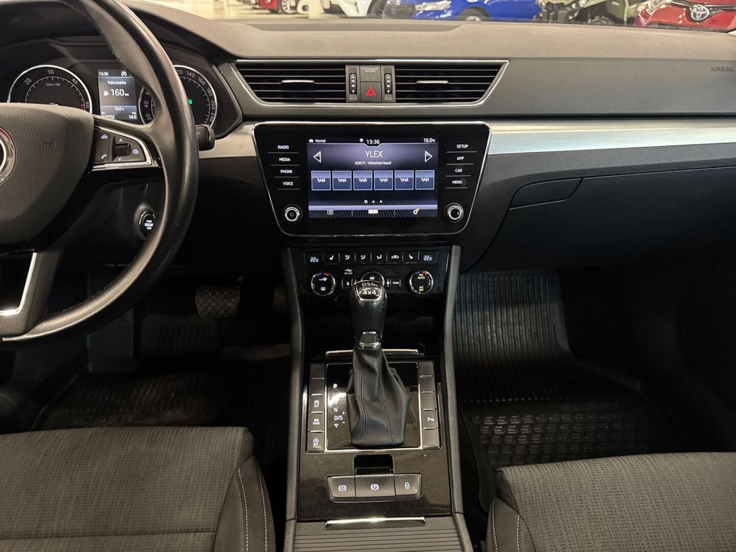 SKODA Superb 2018