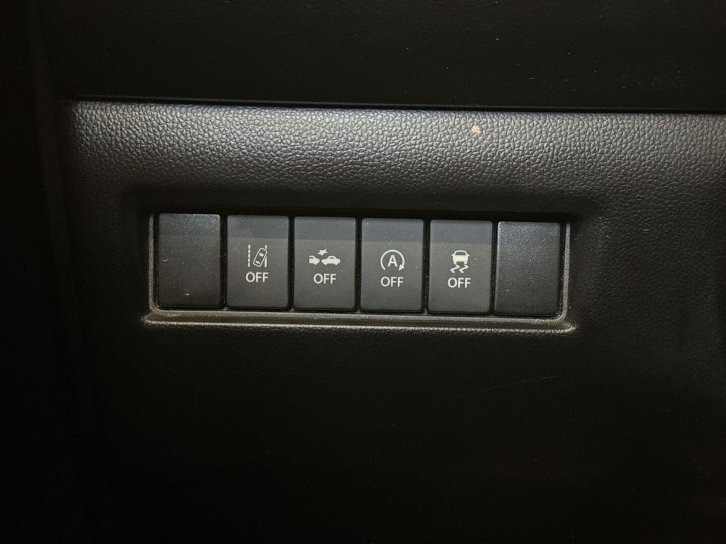 SUZUKI Swift 2019