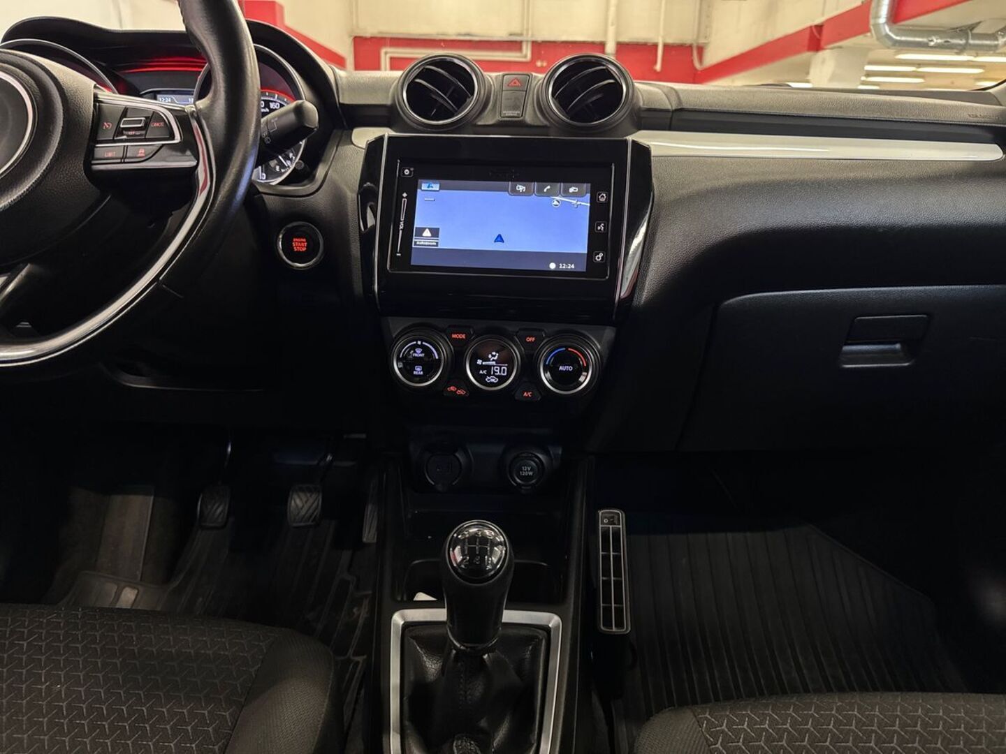 SUZUKI Swift 2019