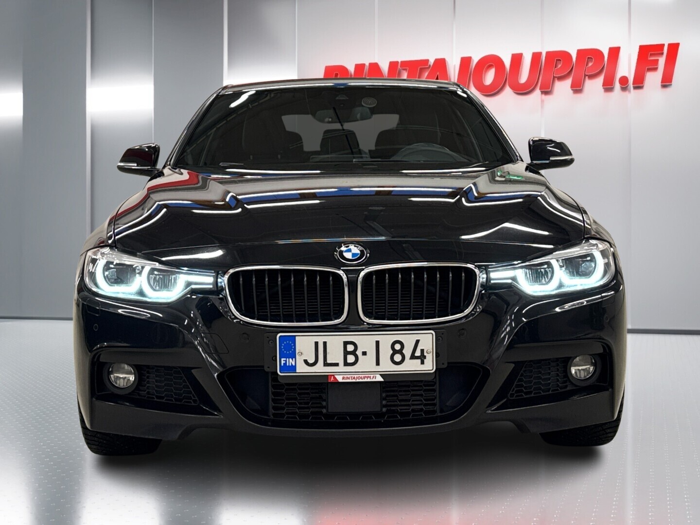 BMW 320 2019