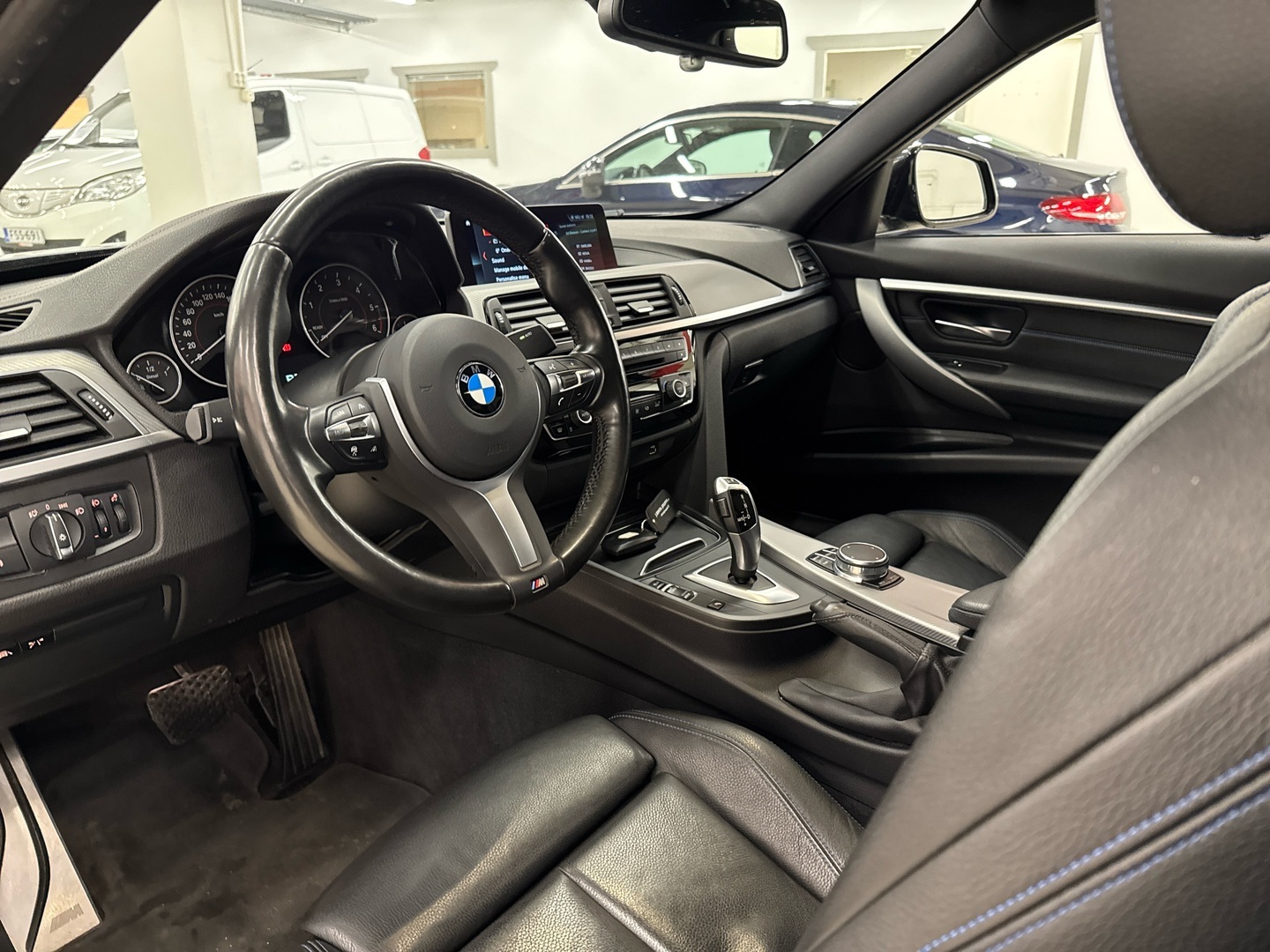 BMW 320 2019
