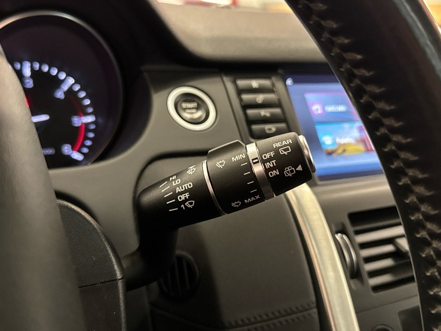 LAND ROVER Discovery 2015