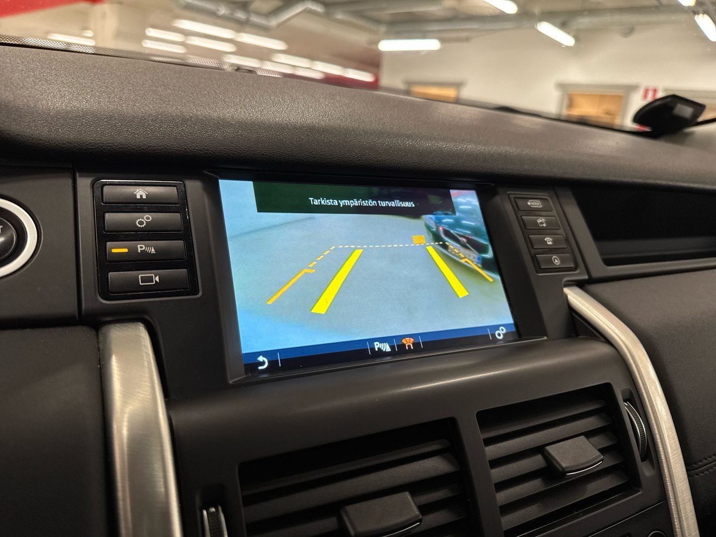 LAND ROVER Discovery 2015