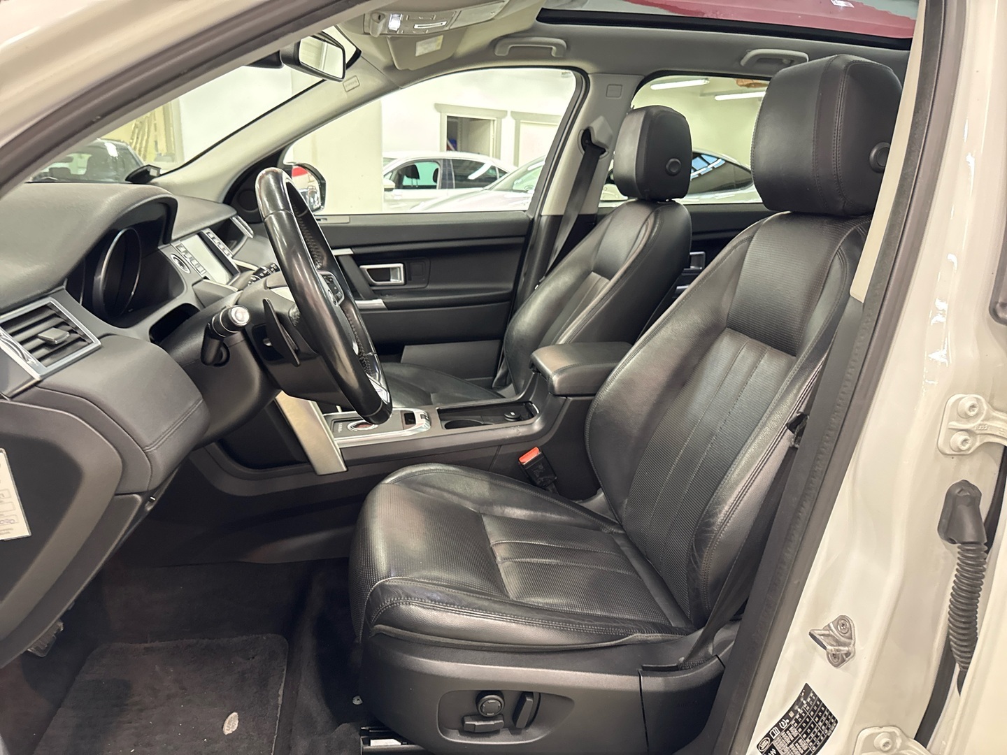 LAND ROVER Discovery 2015