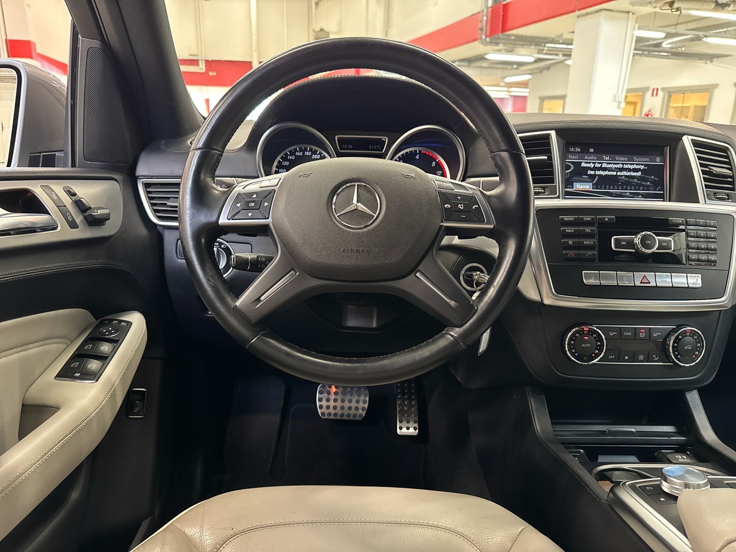 MERCEDES-BENZ ML 2012