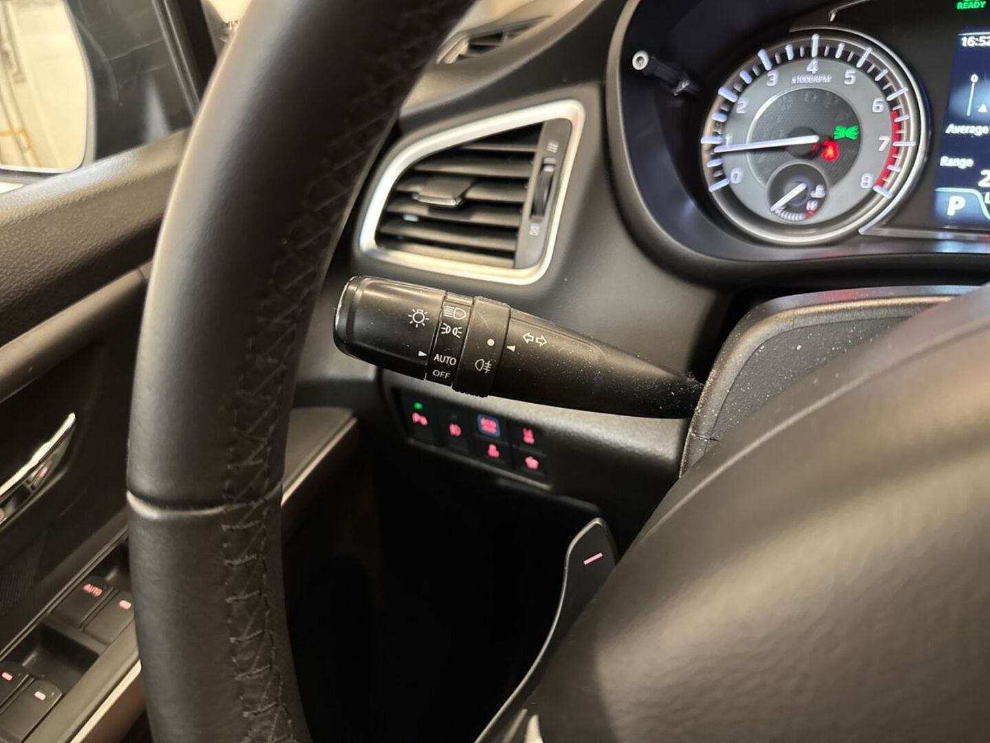 SUZUKI S-Cross 2024