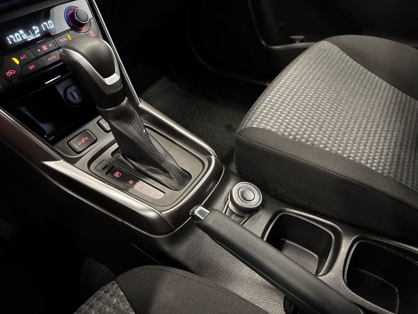 SUZUKI S-Cross 2024