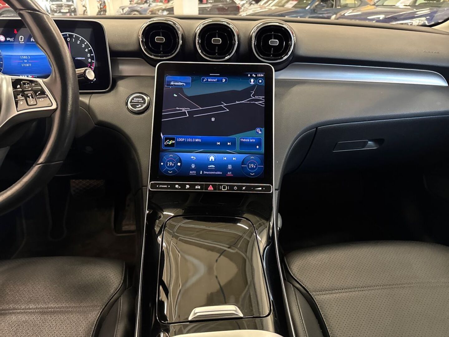 MERCEDES-BENZ C 2022