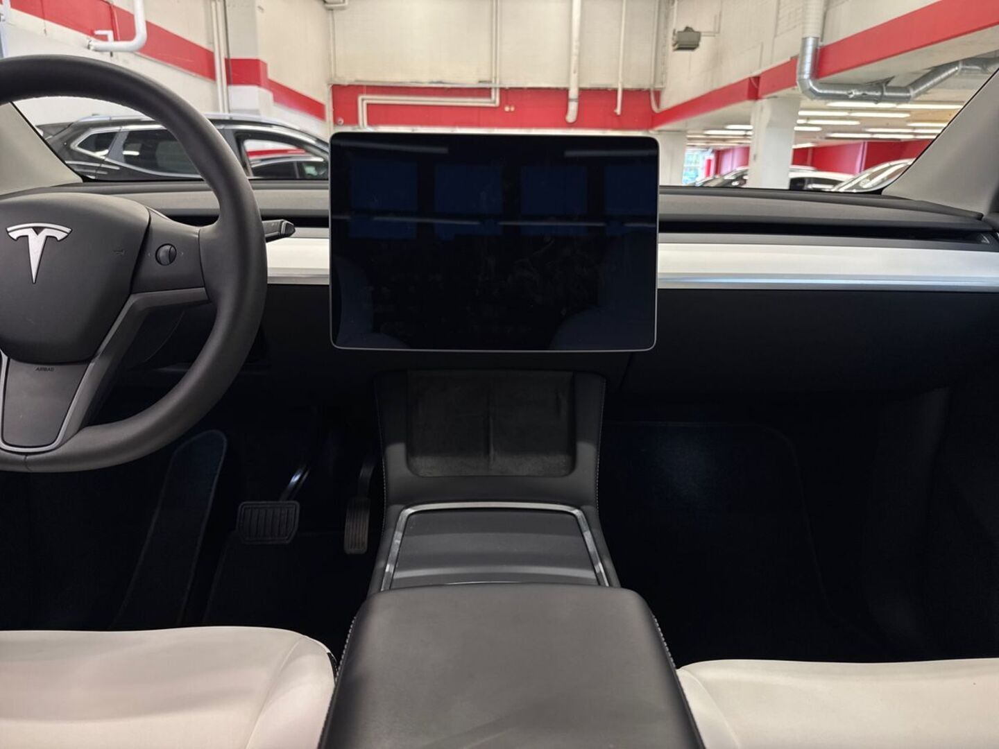 TESLA Model Y 2021