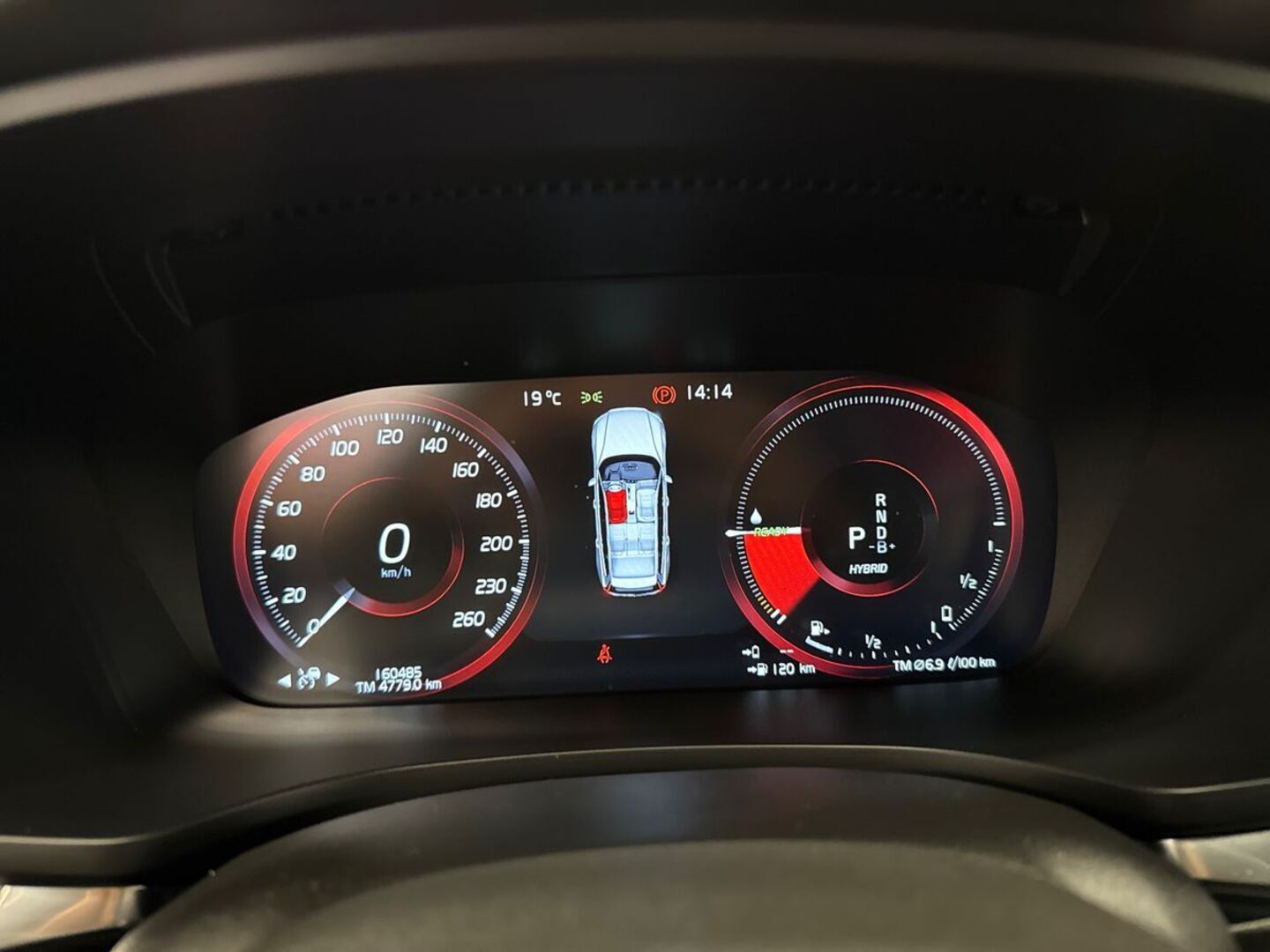 VOLVO V60 2020