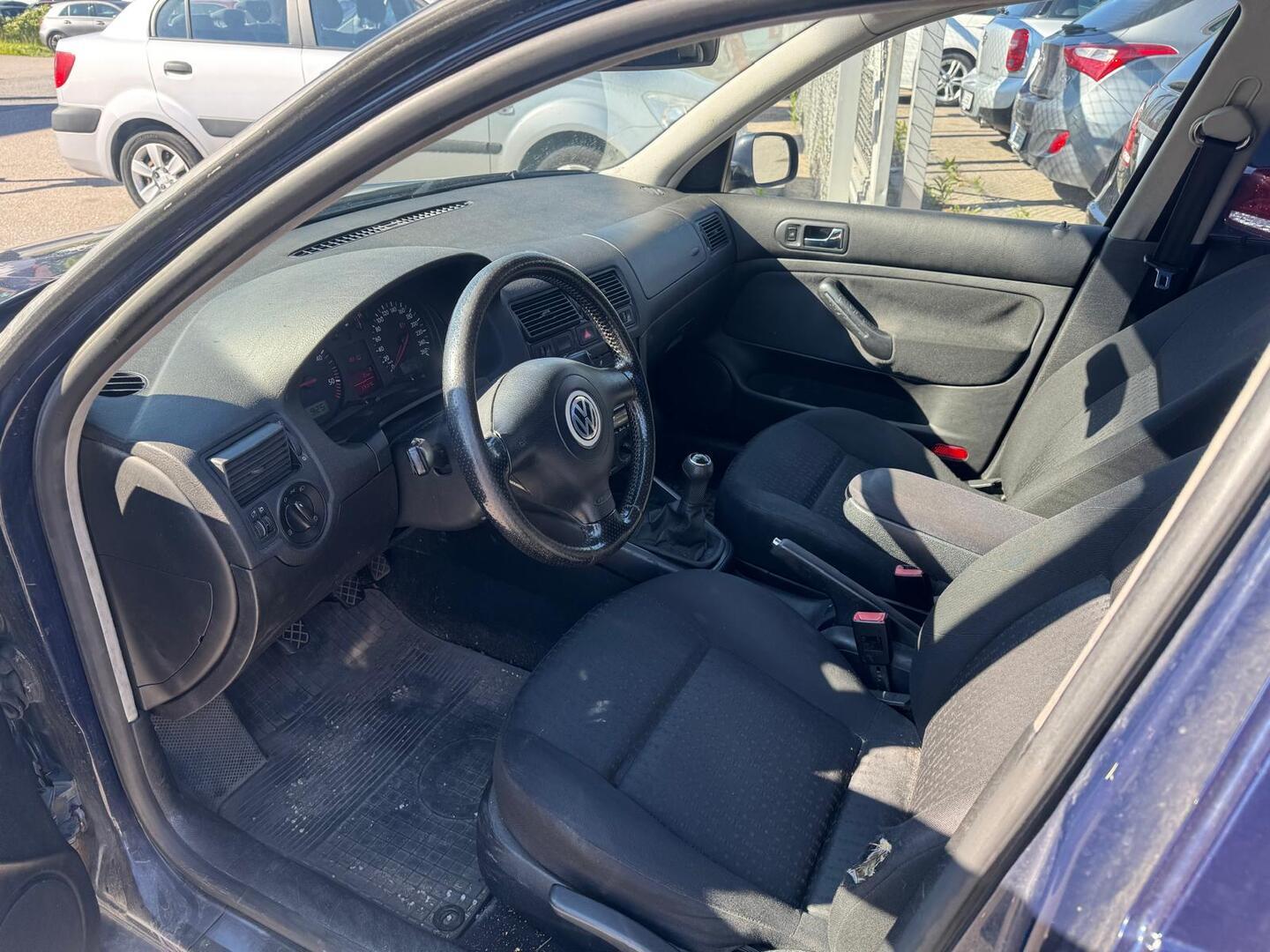 VOLKSWAGEN Golf Variant 2003