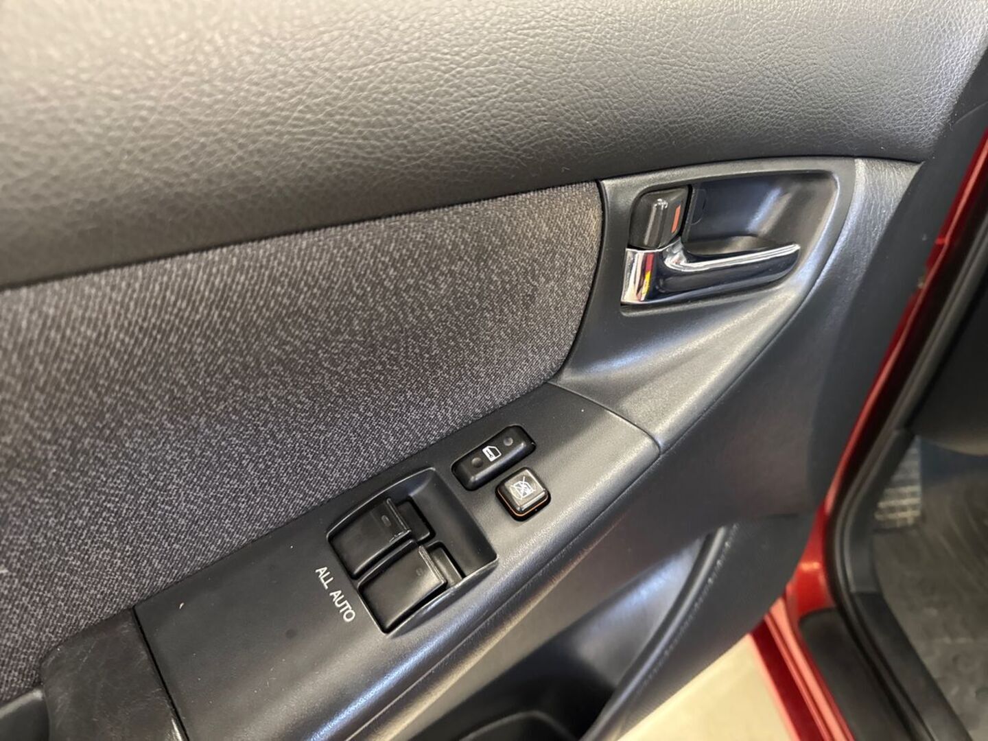 TOYOTA Corolla 2003