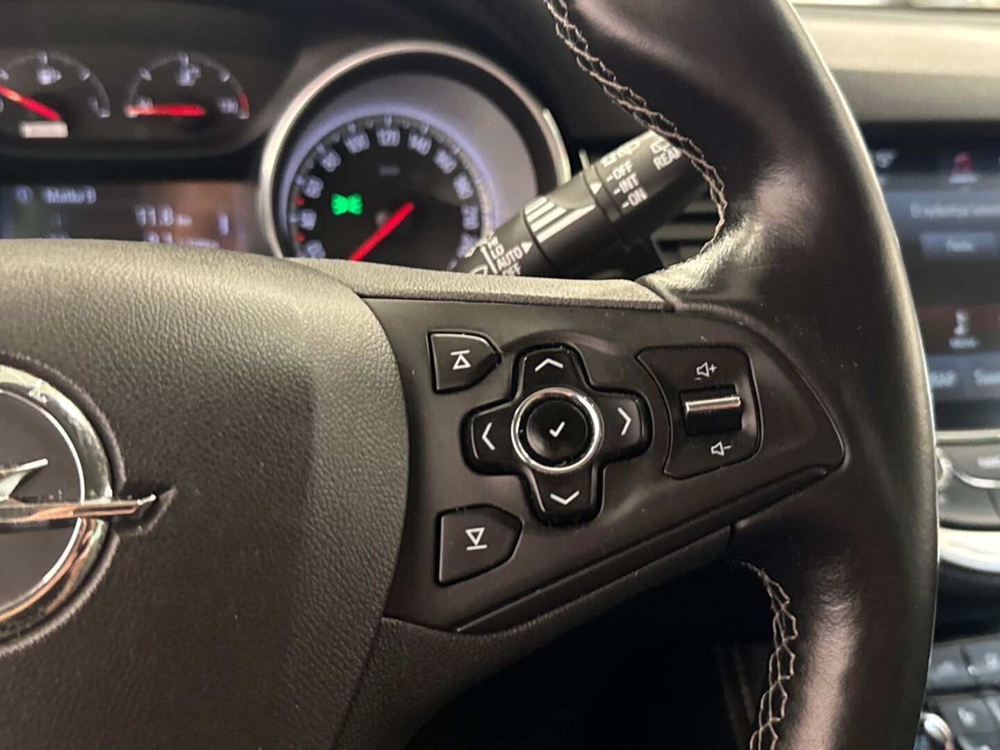 OPEL Astra 2016