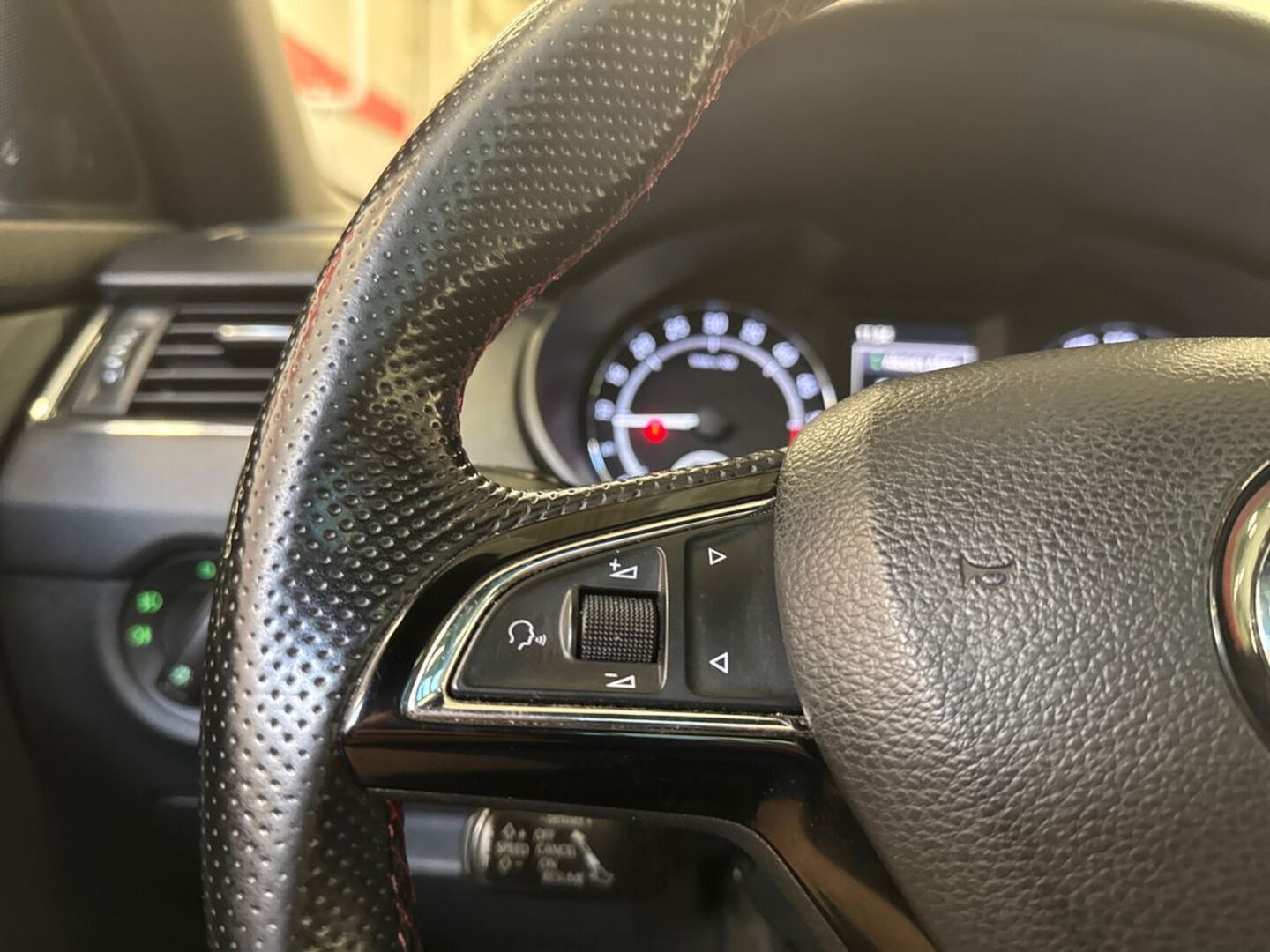 SKODA Octavia 2016
