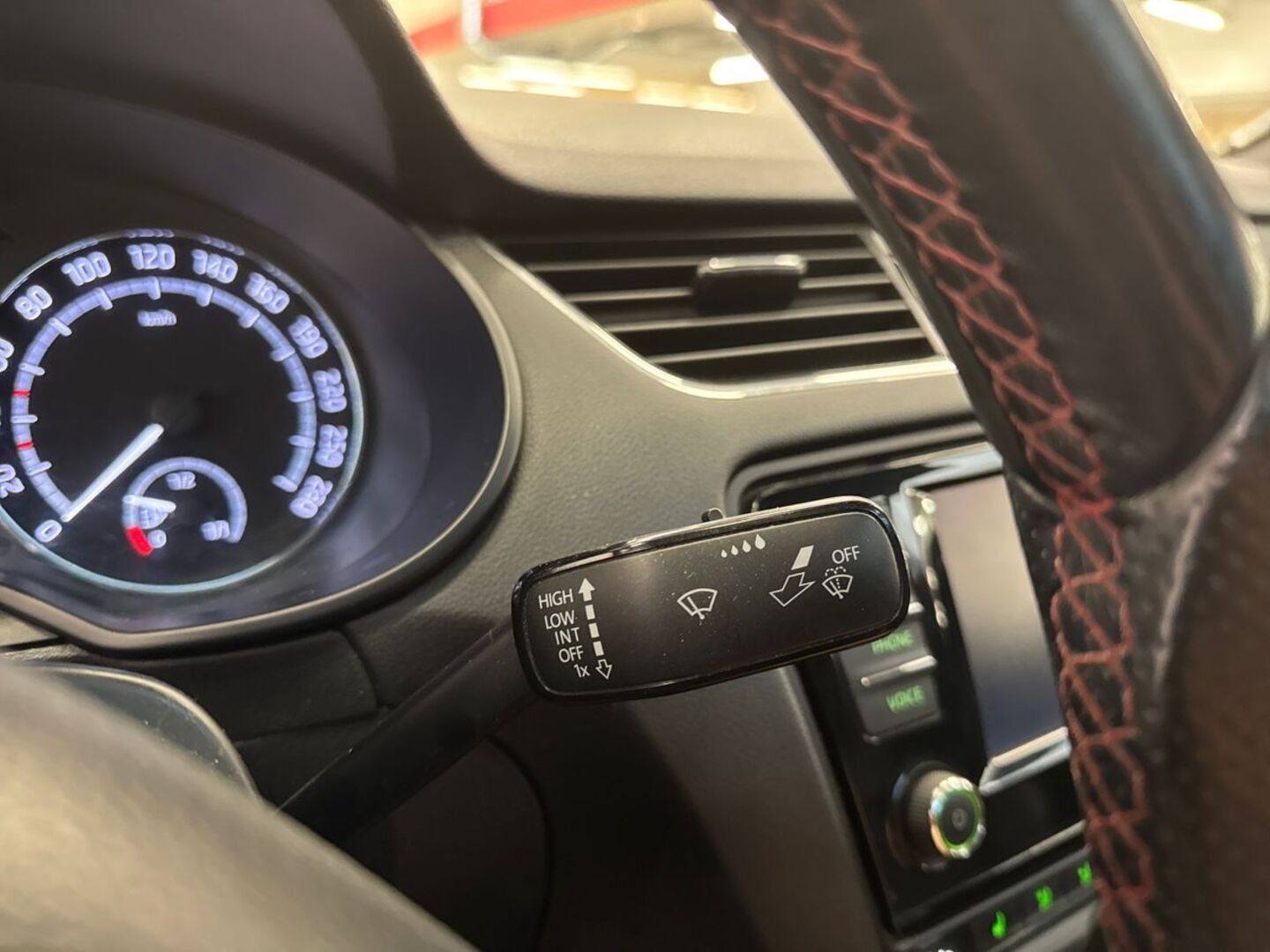 SKODA Octavia 2016