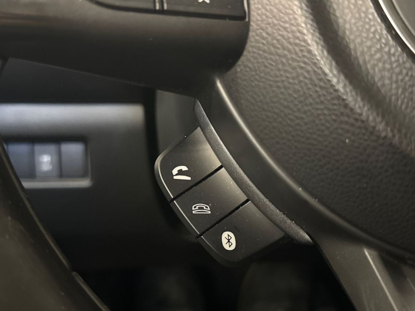 SUZUKI Swift 2017
