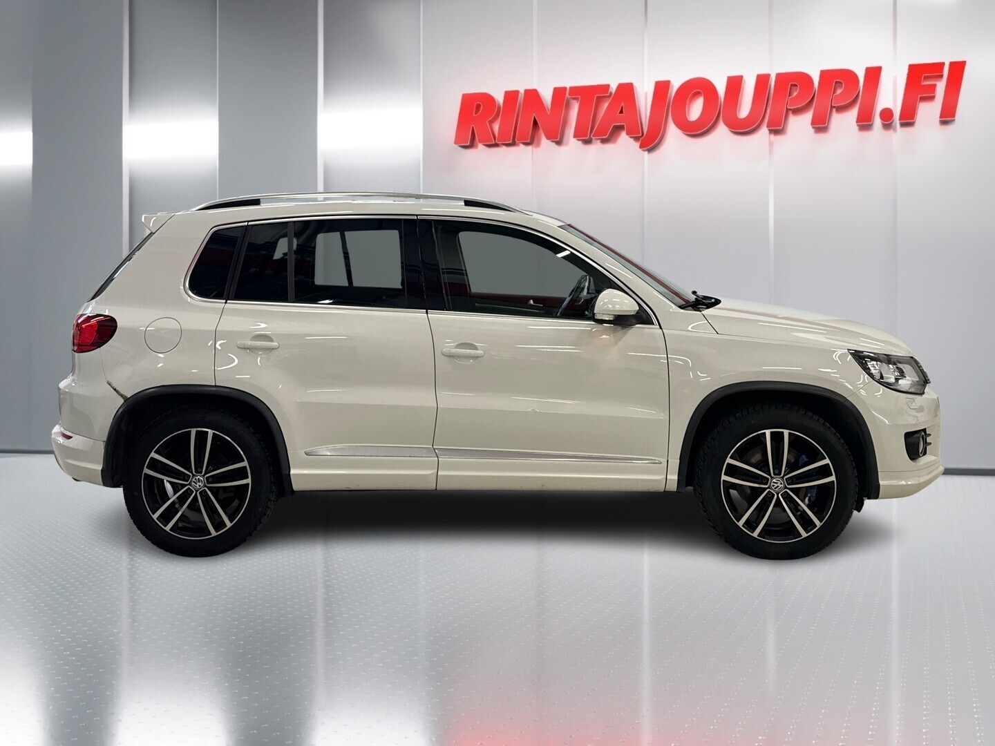 VOLKSWAGEN Tiguan 2014