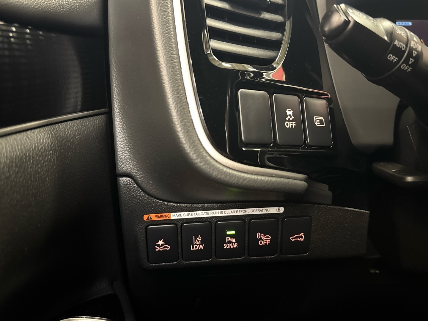 MITSUBISHI Outlander PHEV 2018