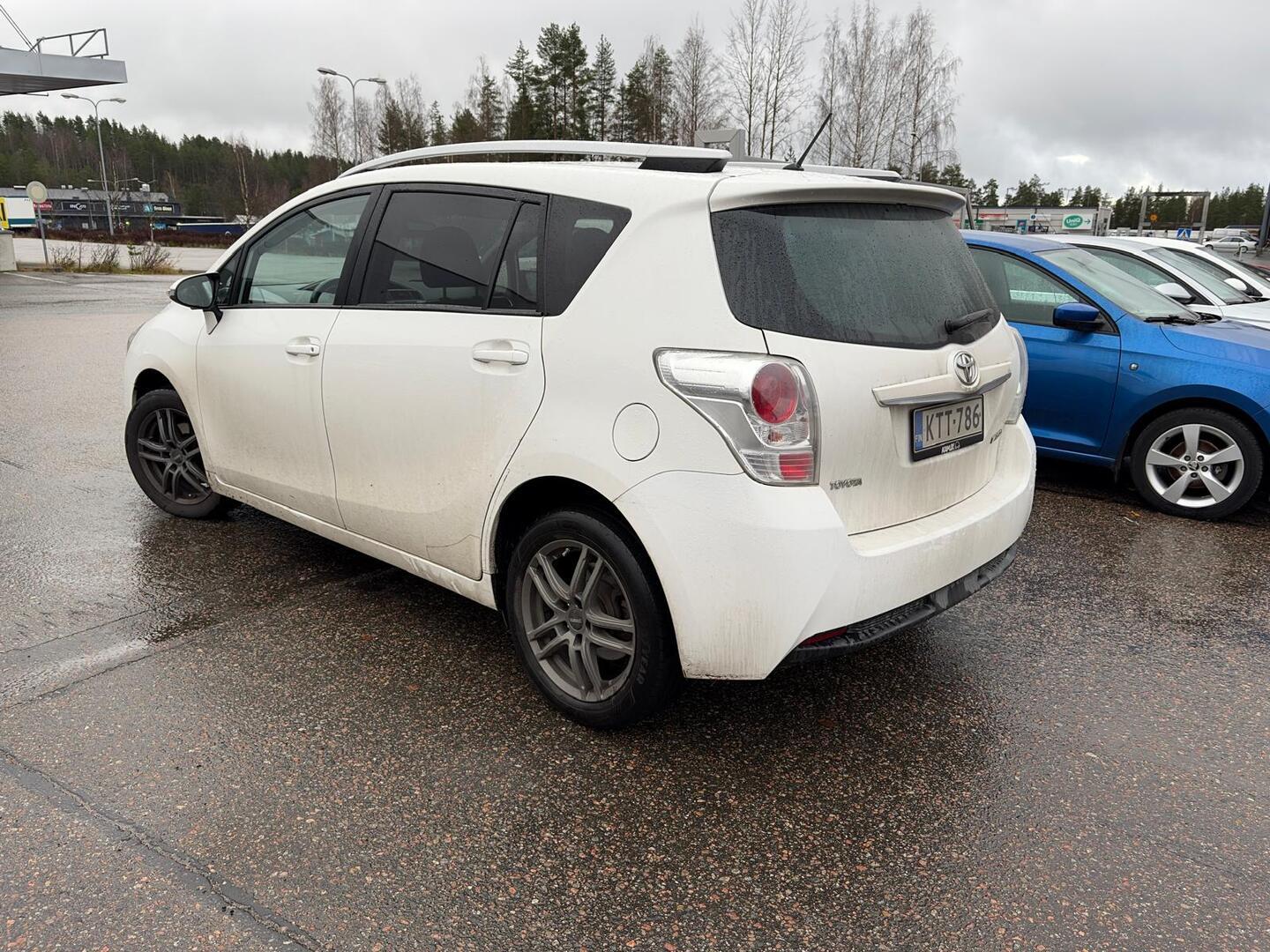 TOYOTA Verso 2016