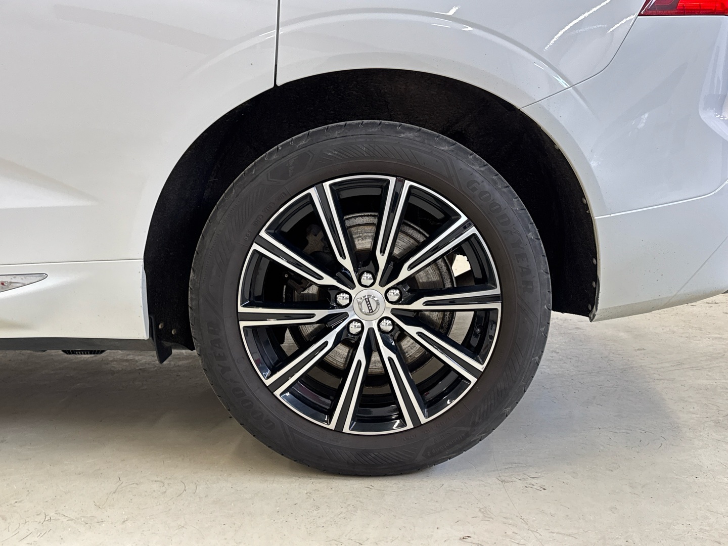 VOLVO XC60 2018