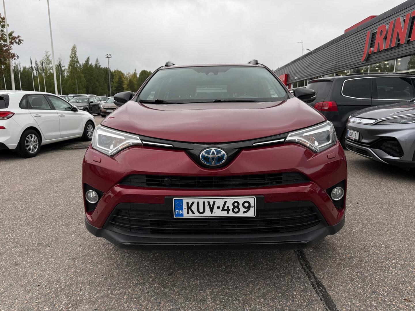 TOYOTA RAV4 2018
