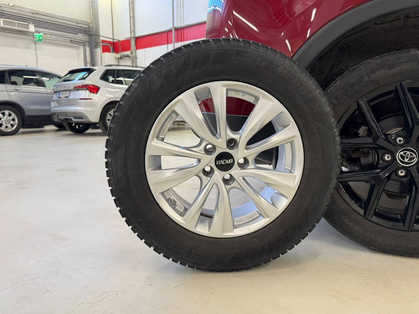TOYOTA RAV4 32
