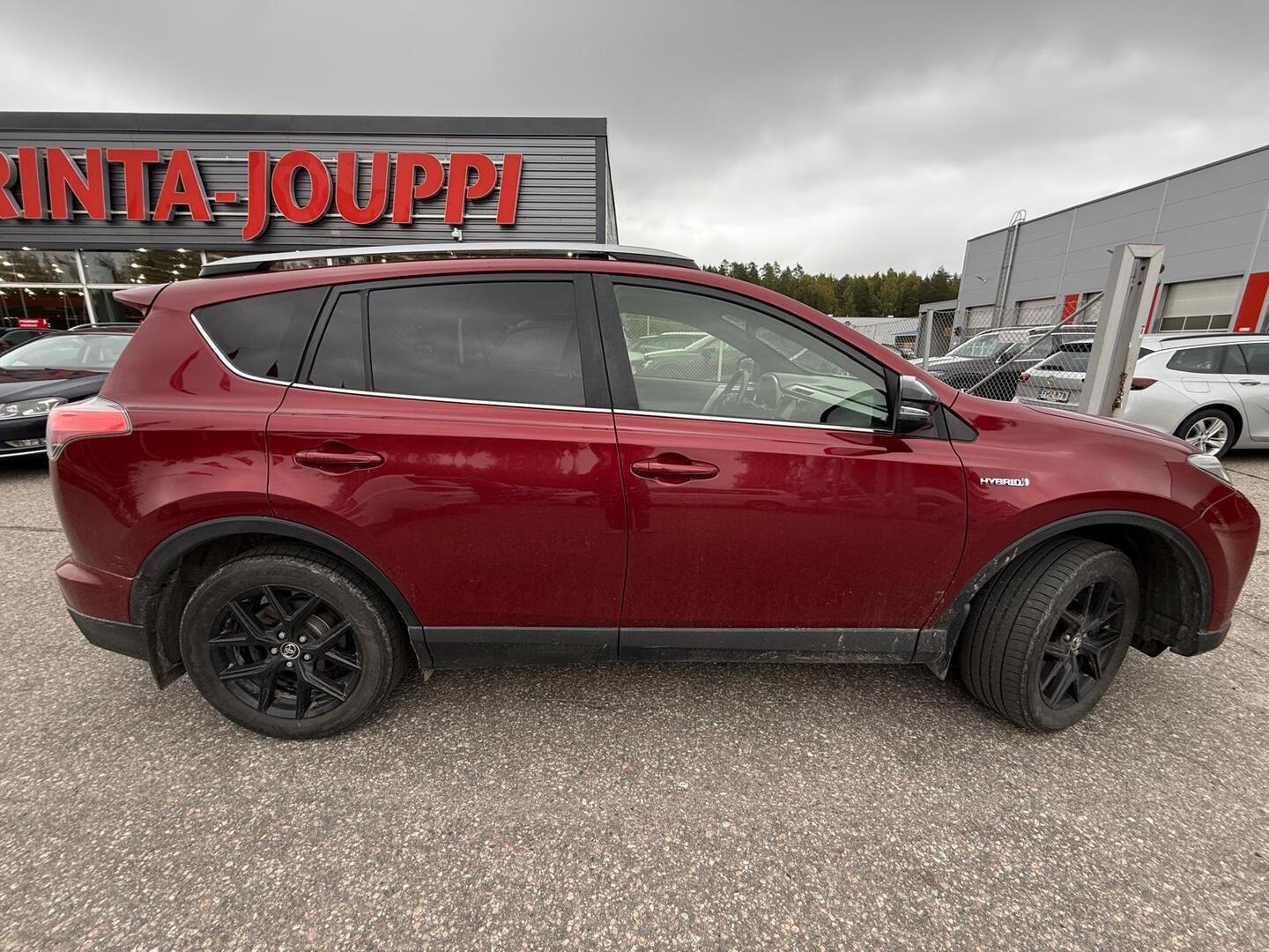 TOYOTA RAV4 2018