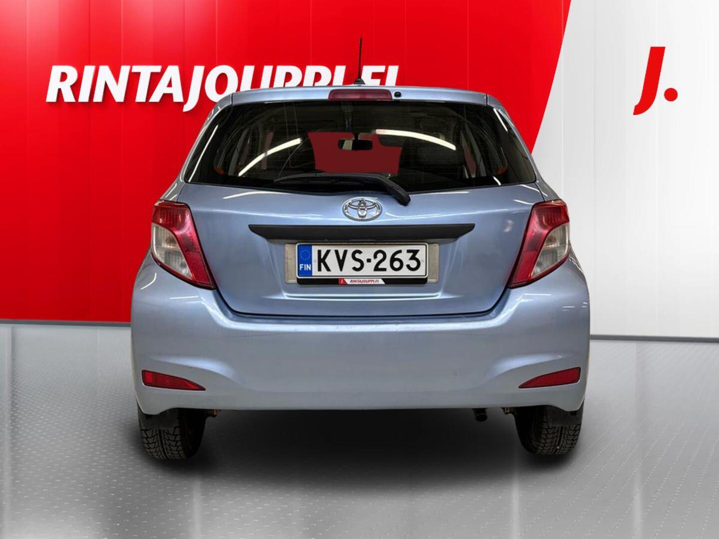 TOYOTA Yaris 2012