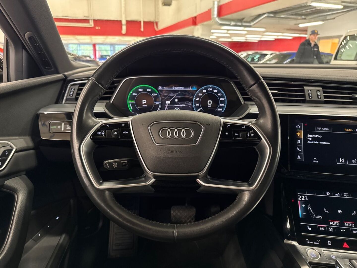 AUDI e-tron 2020