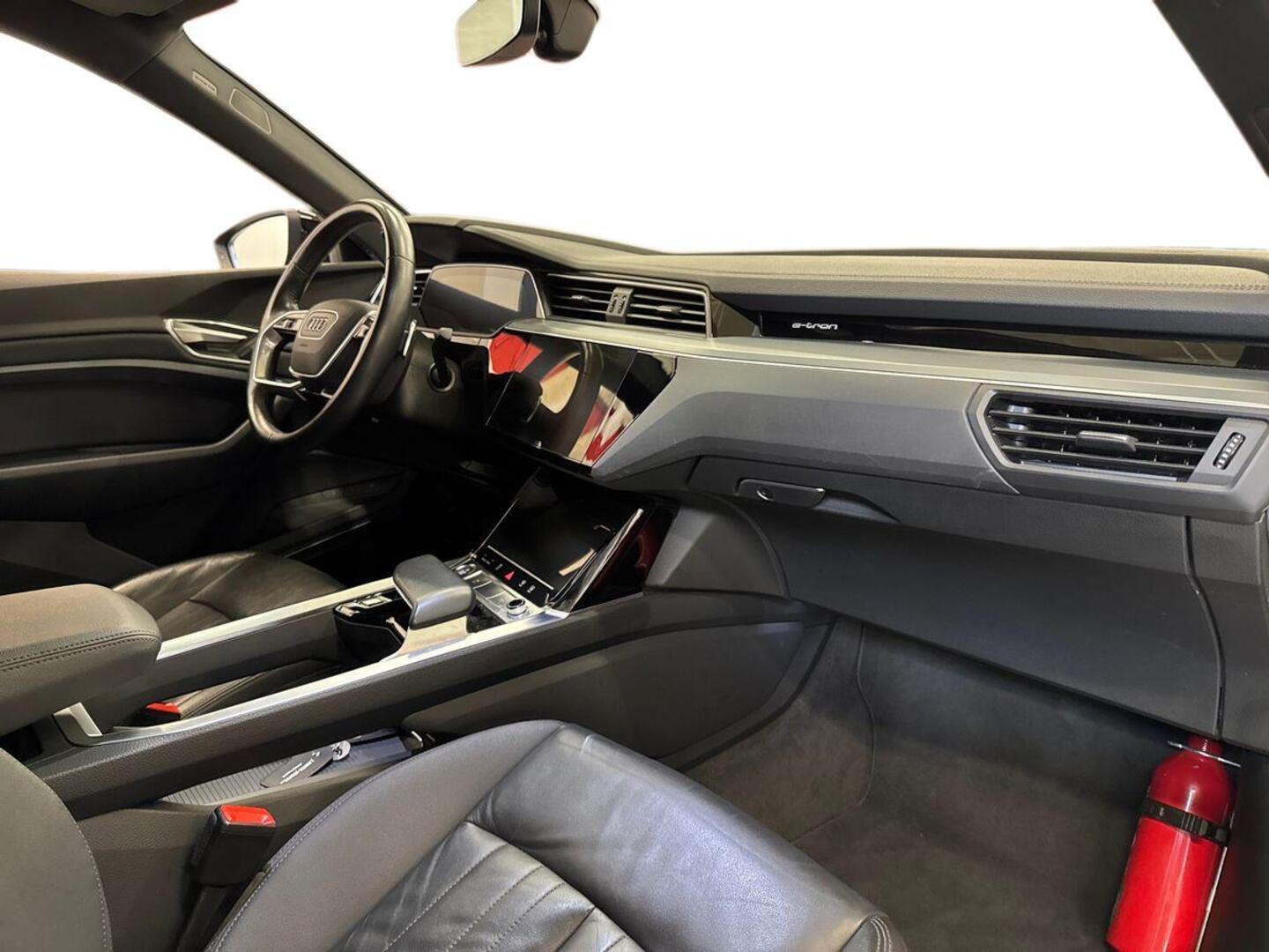 AUDI e-tron 2020