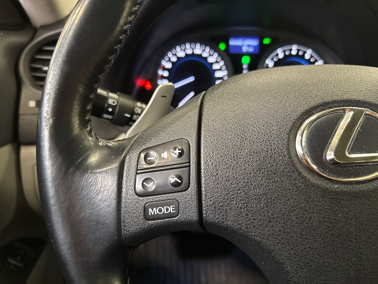 LEXUS IS 2008