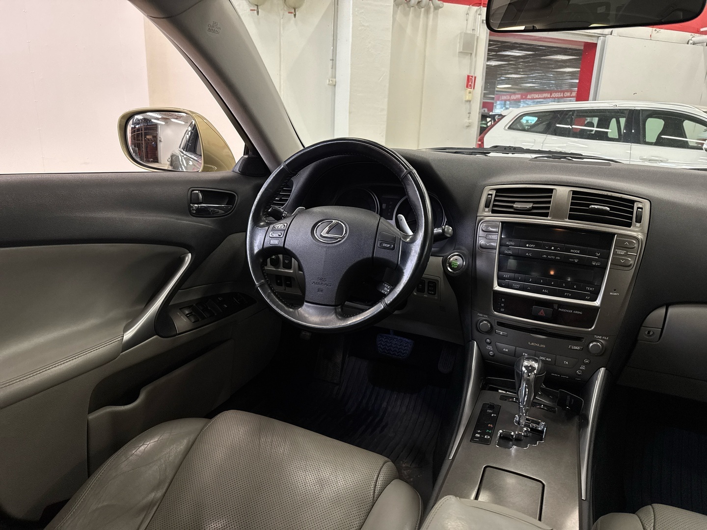 LEXUS IS 2008