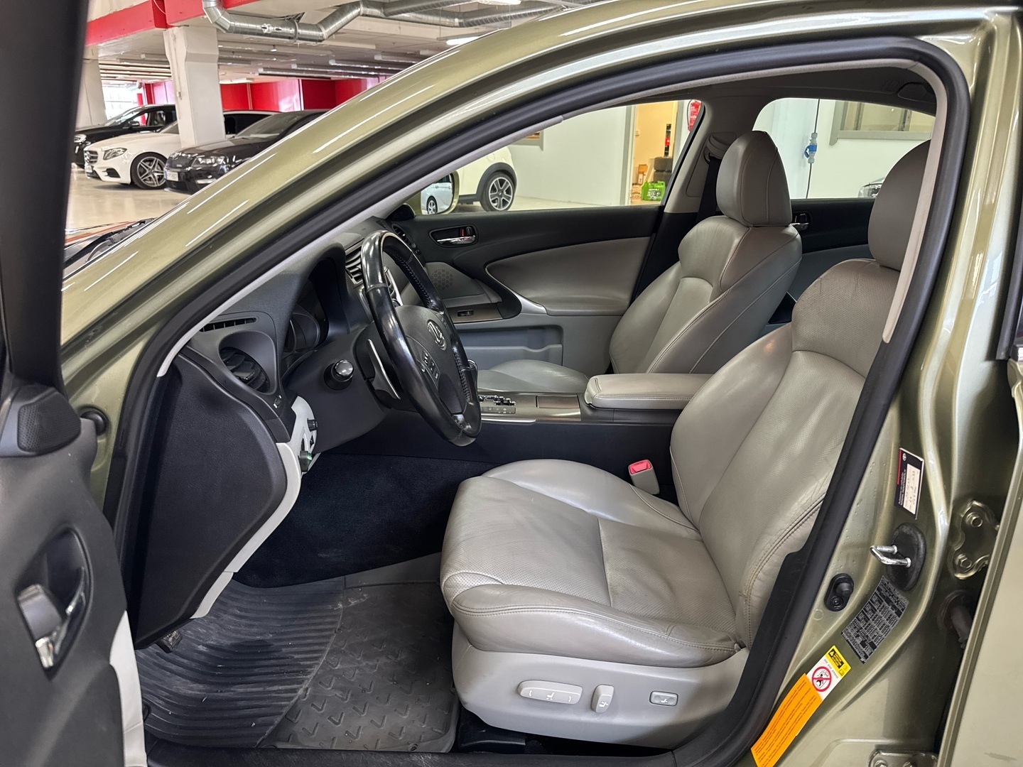 LEXUS IS 2008