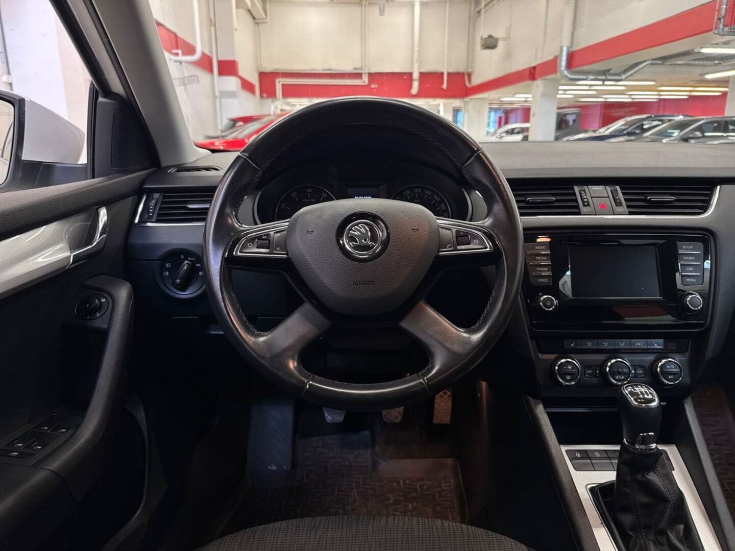 SKODA Octavia 2014