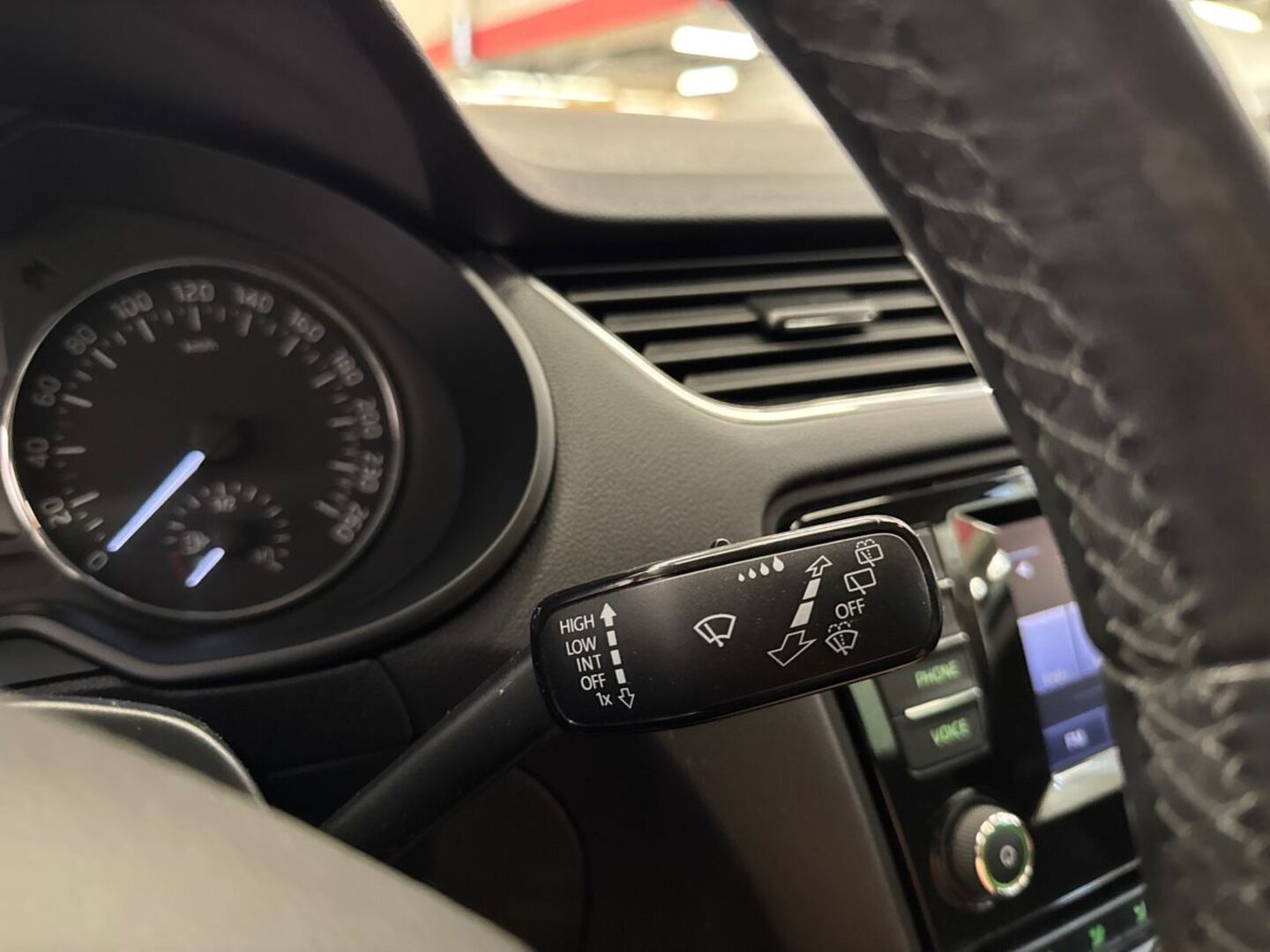 SKODA Octavia 2014