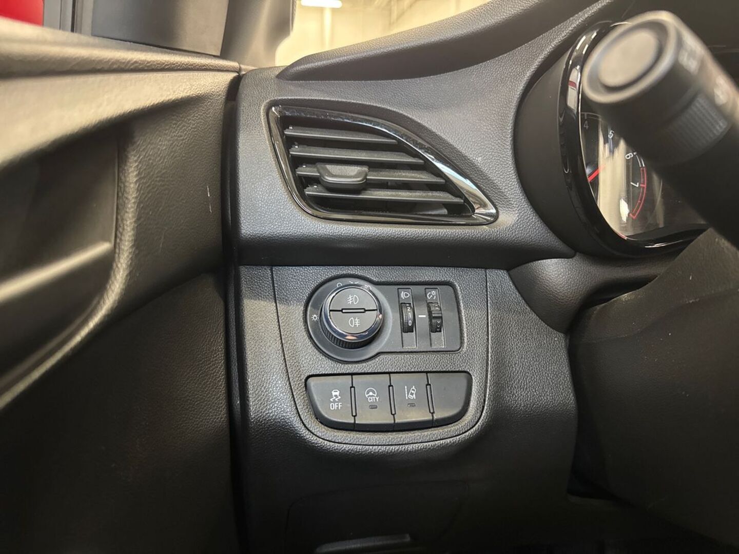 OPEL Karl 2017
