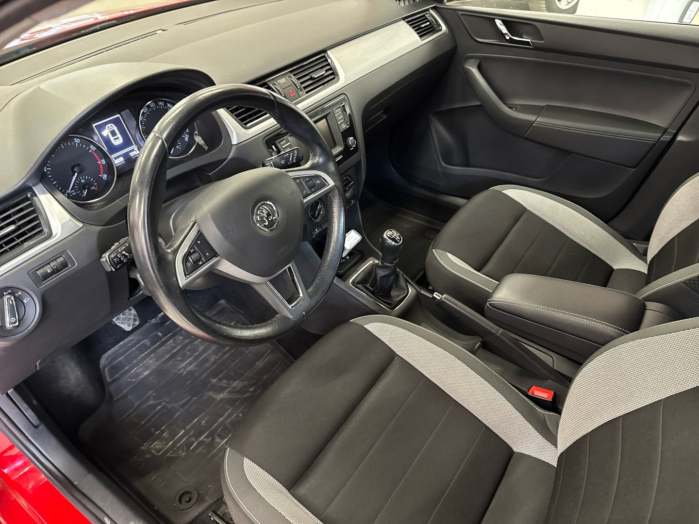 SKODA Rapid 2017