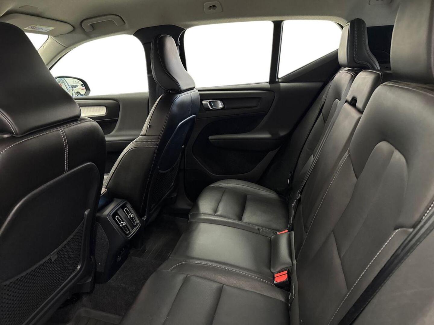VOLVO XC40 2018