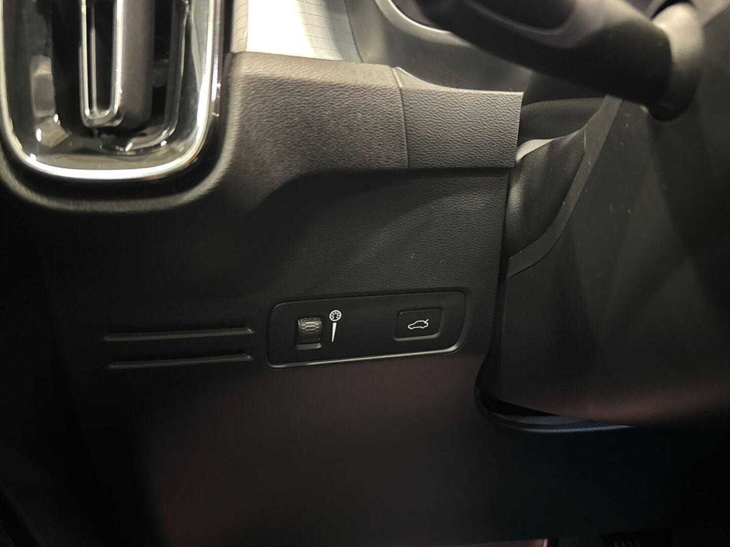 VOLVO XC40 2018