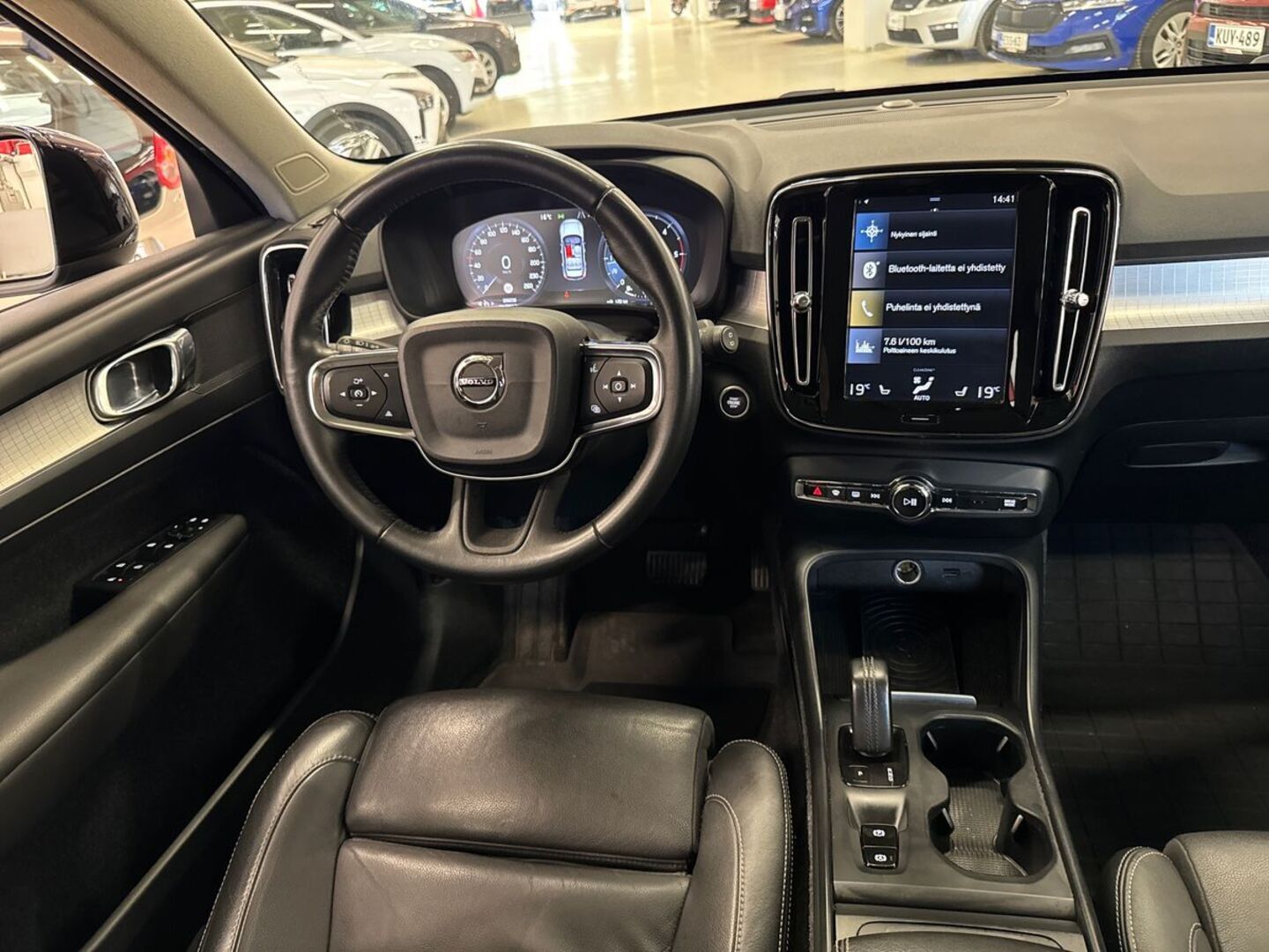 VOLVO XC40 2018
