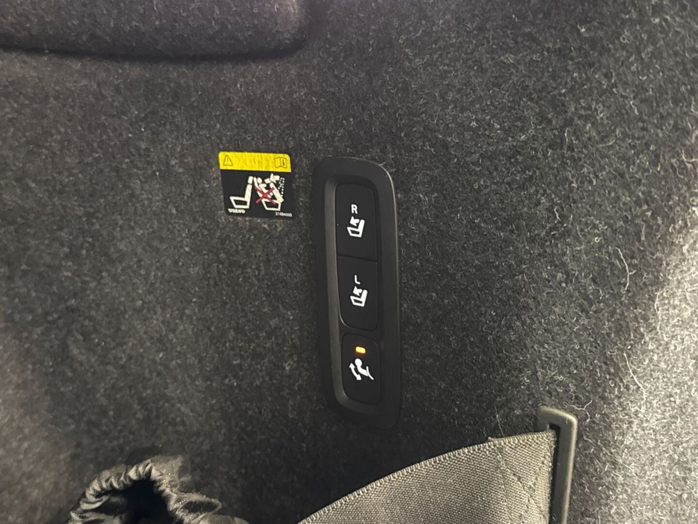 VOLVO XC40 2018