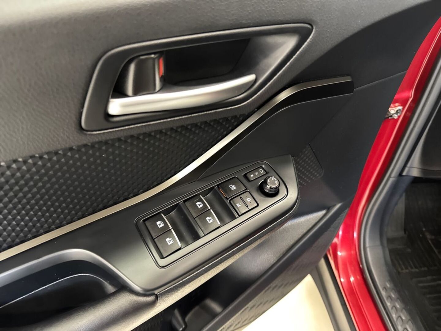 TOYOTA C-HR 2018