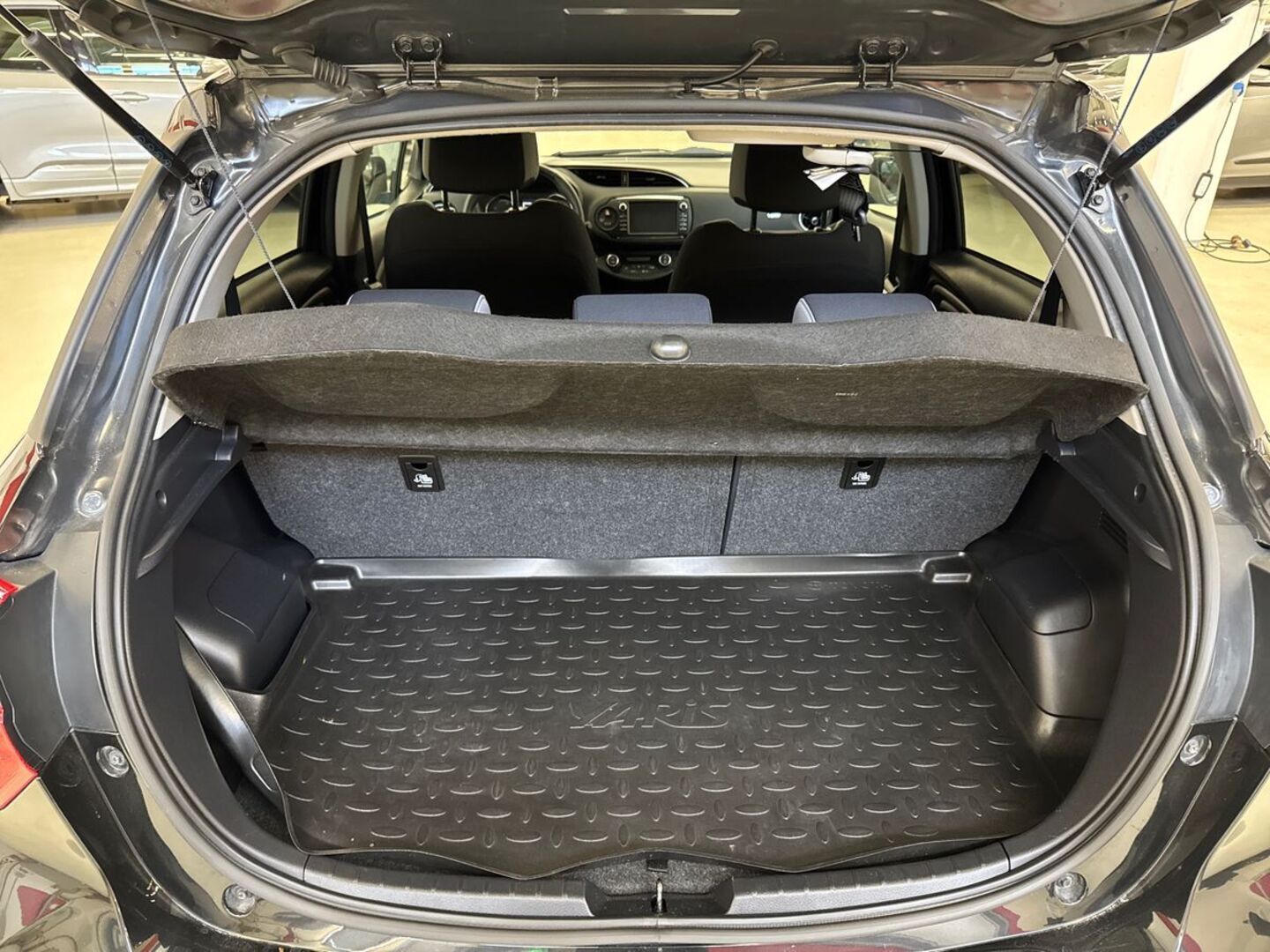TOYOTA Yaris 2020