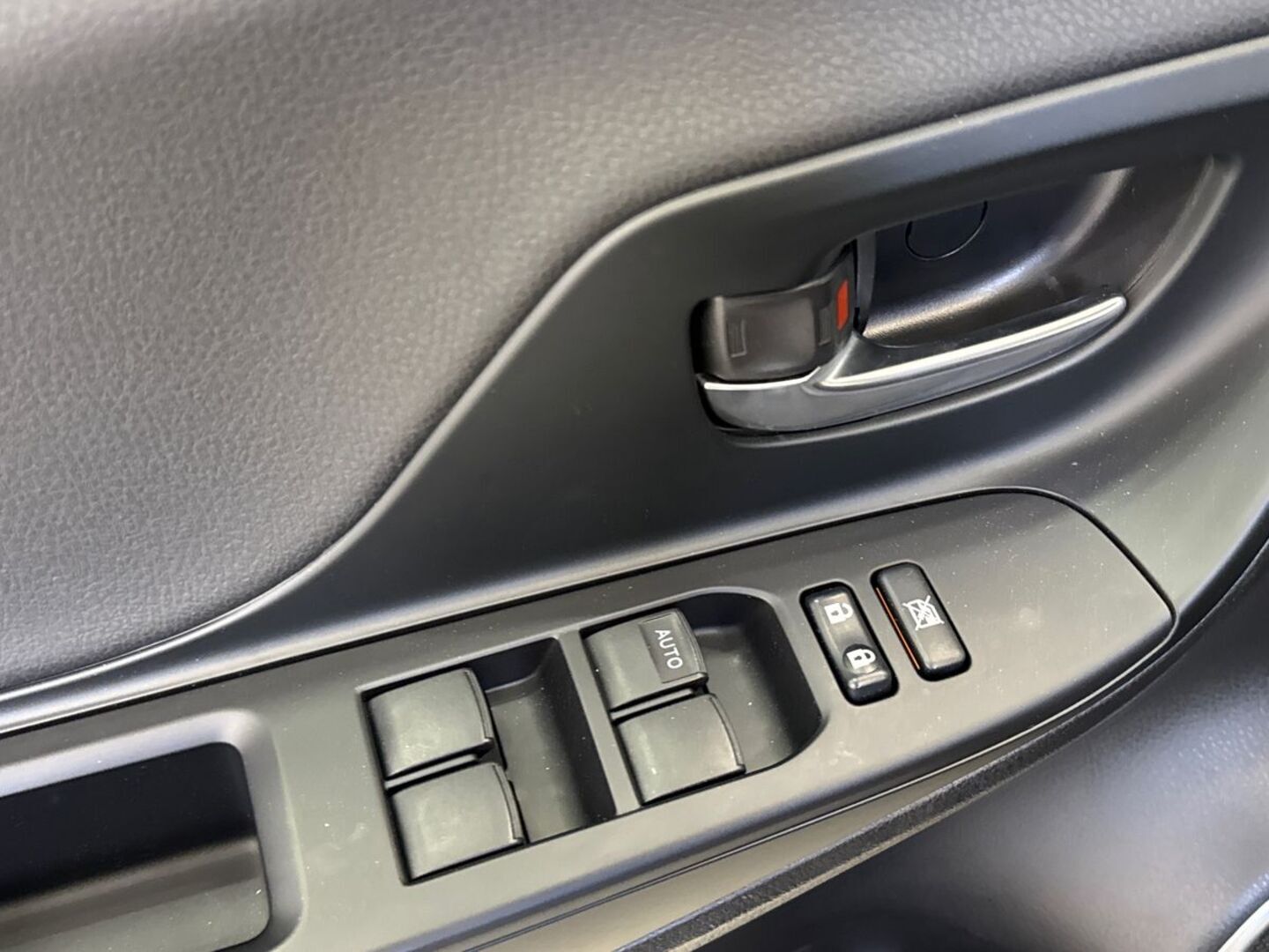 TOYOTA Yaris 2020