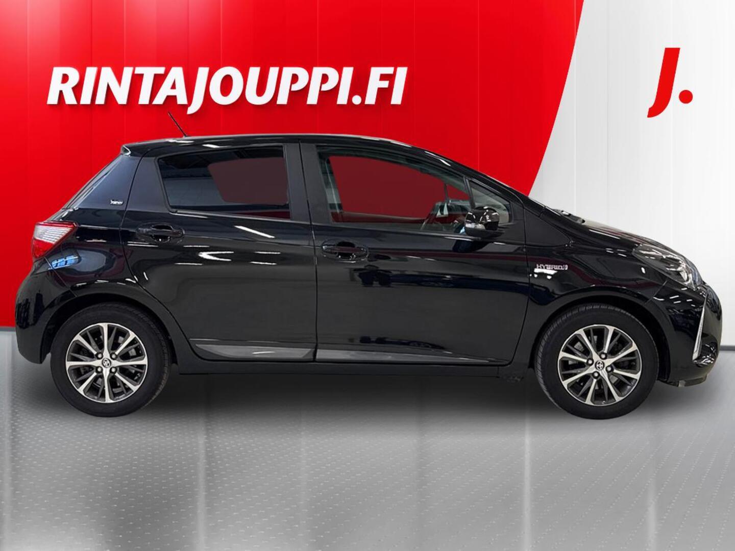 TOYOTA Yaris 2020